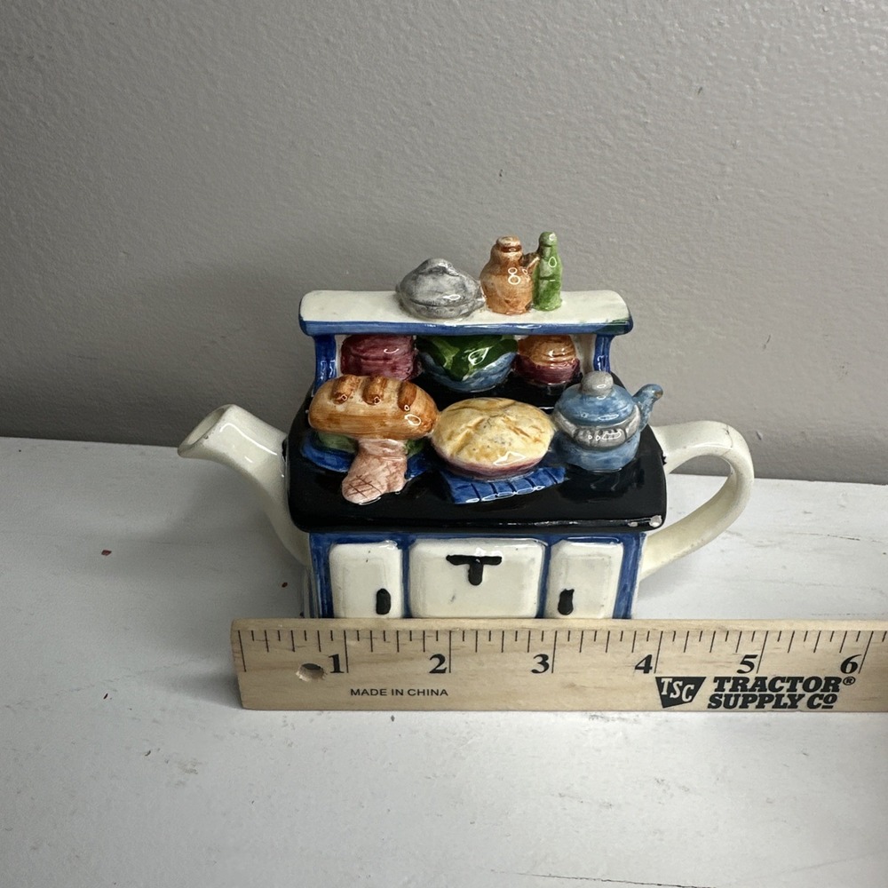 Vintage Wood burning stove  Teapot Decorative Ceramic Collectible Tea lover - Picture 9 of 11